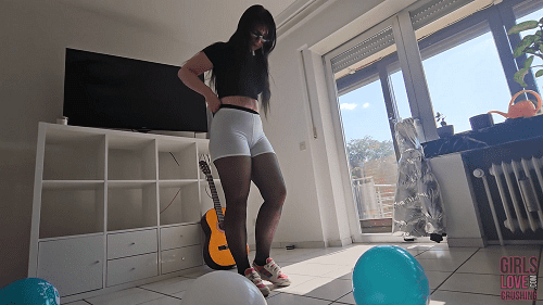 Ivy 10 - Playing with Guitar & Balloons